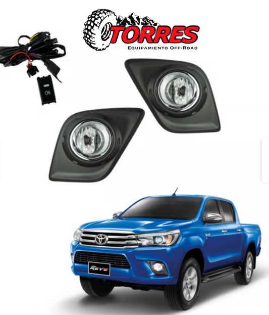 KIT DE NEBLINERO CROMADO COMPLETO (CABLE + SWITH) PARA TOYOTA HILUX 2016-2022