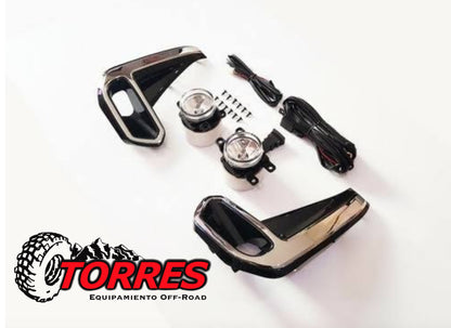 KIT NEBLINEROS TOYOTA HILUX  BILSEL CROMADO PARA MODELO  2021 - 2024